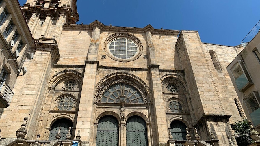 Ourense: Guided Tour and Ticket to Ourense Cathedral