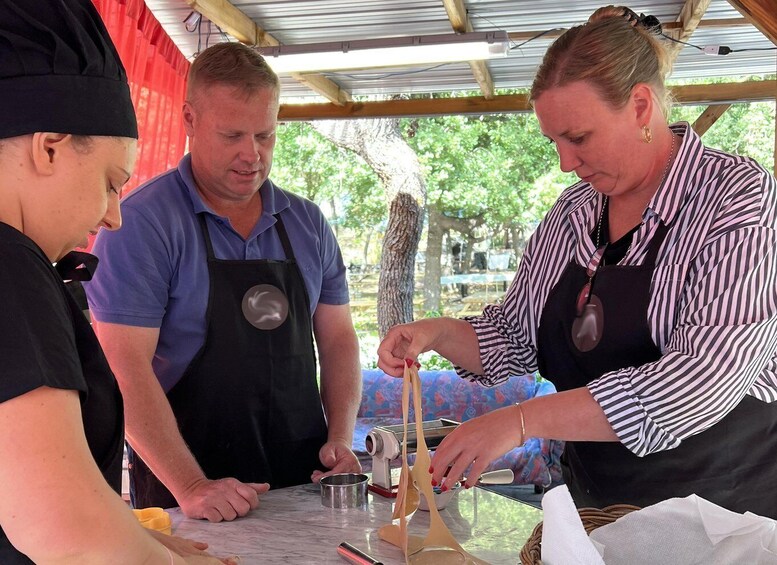 Taormina: cooking class in a farm