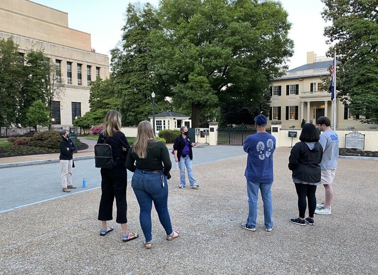 Picture 2 for Activity Richmond: Capitol Hill Ghost Walking Tour with A Guide