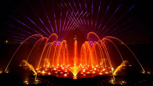 New Delhi: Akshardham Exhibition, Light and Water Show Tour