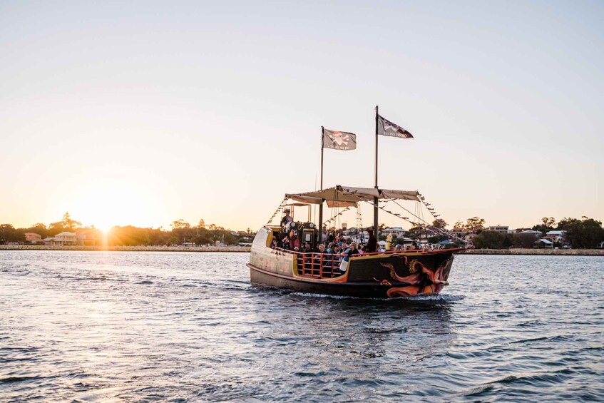 Picture 3 for Activity Mandurah: 1.5 Hour Sundowner Cruise