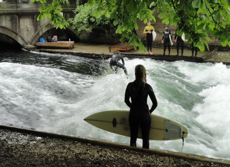 Picture 3 for Activity Munich: Eisbachwelle River Surfing Experience