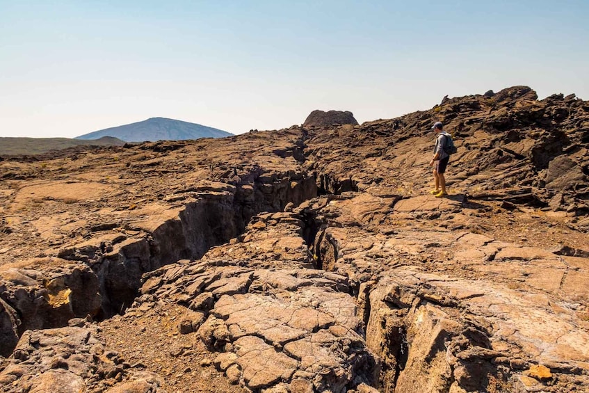 Group hike on the Plaine des Sables, Piton de la Fournaise