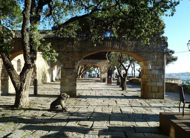 Picture 4 for Activity Lisbon: St George's Castle Skip-the-Line Tour