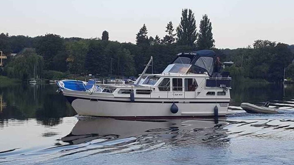 Picture 8 for Activity Wannsee: 4h Private Seven Lakes Boat Tour with Skipper