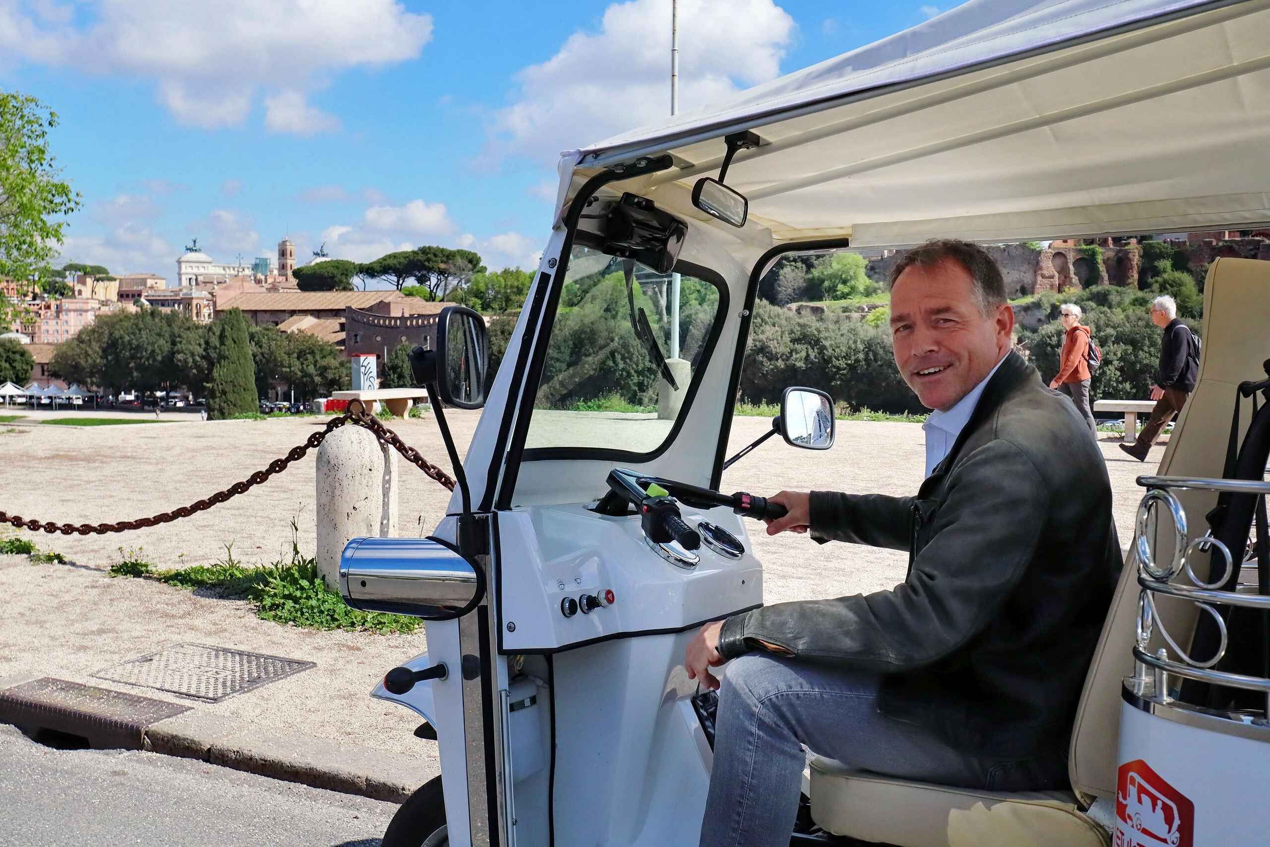 Picture 12 for Activity Rome: Private City Tour by Electric Tuk Tuk