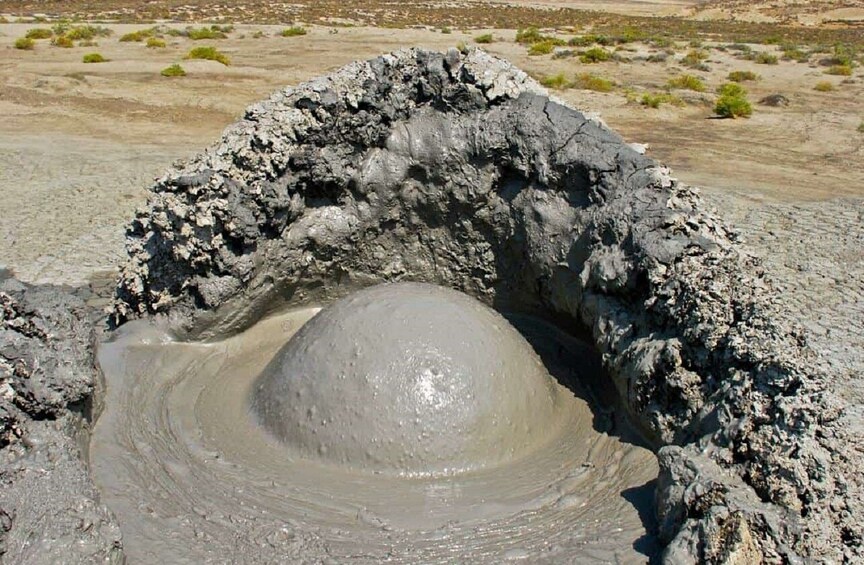 Baku: Unesco Site Gobustan and Natural Wonder Mud Vulcanoes