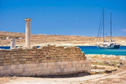 From Paros: Paros Island Bus Tour and Boat Trip to Antiparos