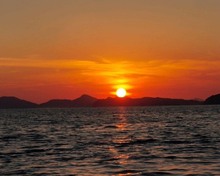 Dubrovnik: Golden Hour Sunset Cruise