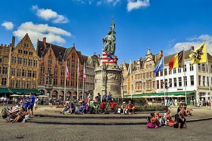 7-Day Sightseeing Tour to Belgium — Netherlands from Brussels by Minivan