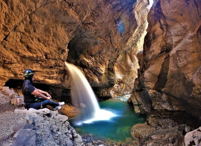 Picture 3 for Activity Cañon de Autisha - Explore the Center of the Earth