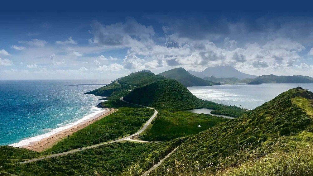 Picture 2 for Activity From Basseterre: St. Kitts Island Tour with Brimstone Hill