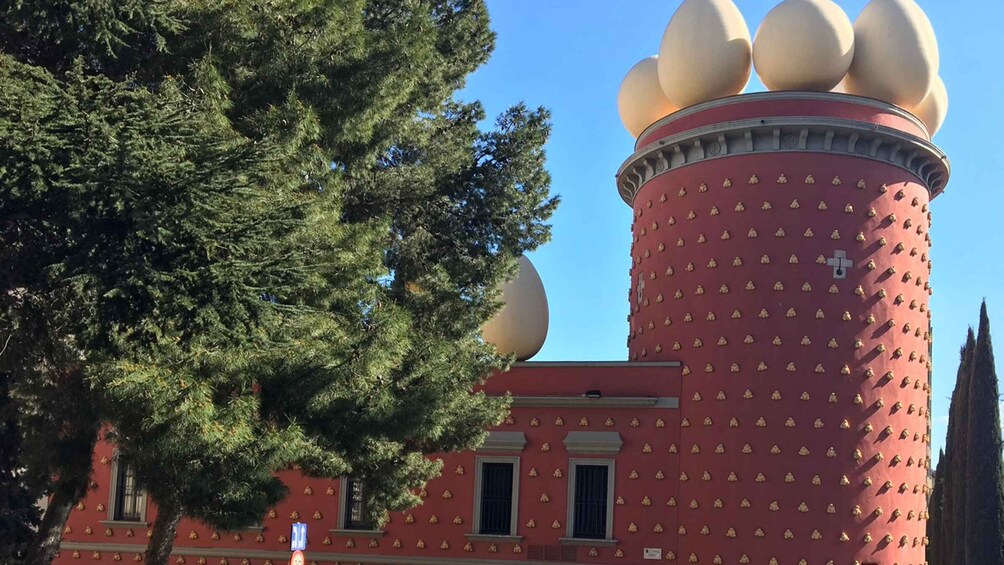 Picture 1 for Activity Salvador Dalí Theatre-Museum in Figueres private tour