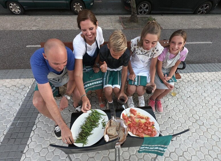 Picture 6 for Activity San Sebastián: From Market to Secret Kitchen Tour