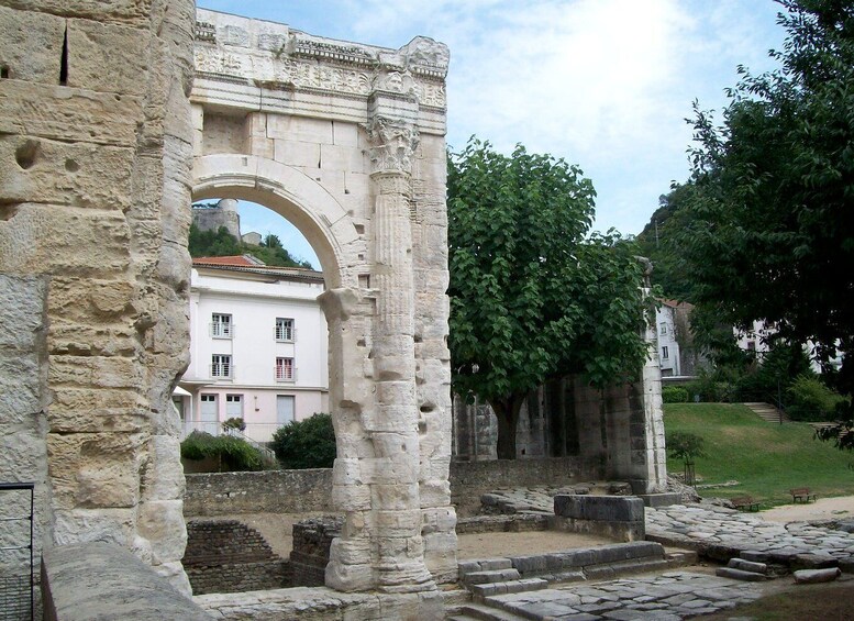 Picture 4 for Activity Vienne: Private Walking Tour with Guide