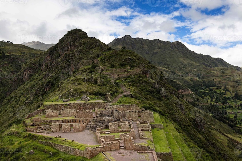 Picture 5 for Activity From Cusco: Private Pisac Ruins and Alpaca Farm Day Trip