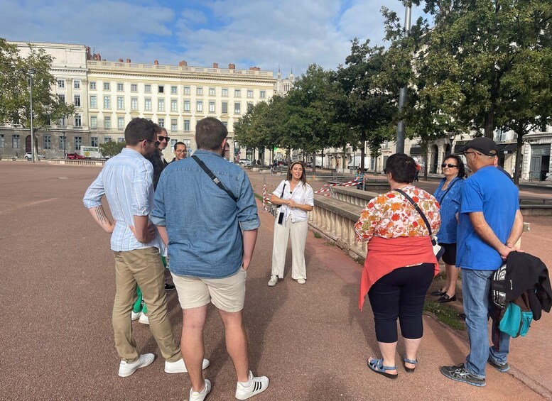 Picture 5 for Activity So Frenchy Tour - A Cultural and Gastronomic Stroll