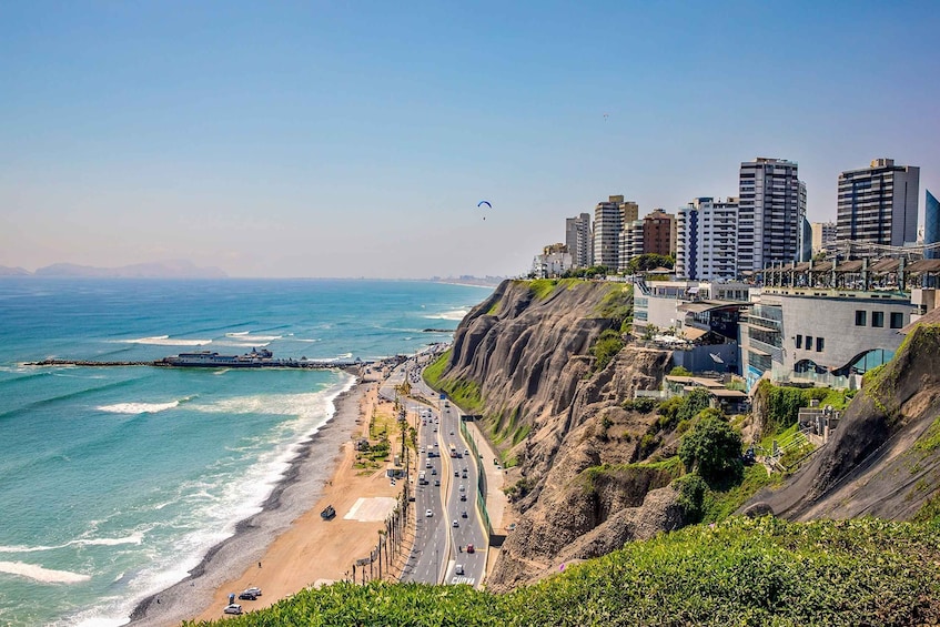 Picture 3 for Activity Lima: City Sightseeing Panoramic Bus Tour