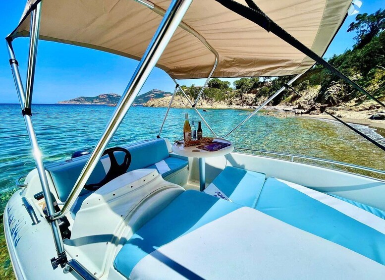 Galeria: Boat Rental Adventure 115 Cv