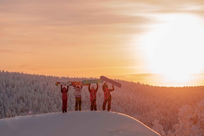 Saariselkä: Easy Snowboard Day Package