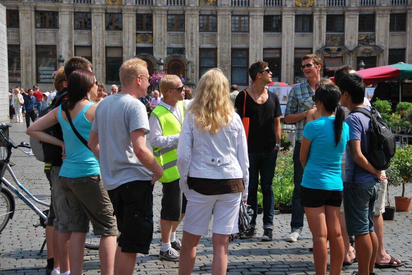 Picture 4 for Activity Brussels: Sightseeing Bike Tour