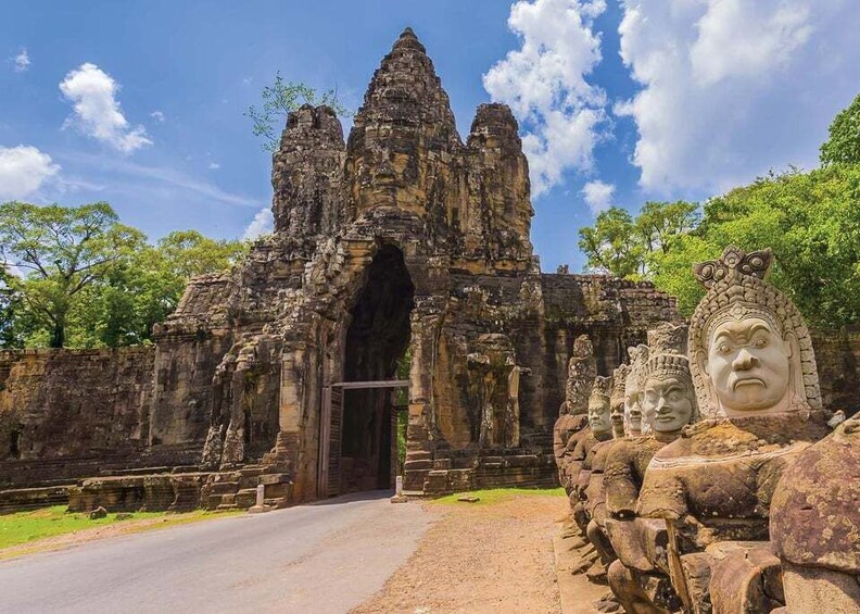 Amazing Cambodia 5 Days Private Tour Phnom Penh & Siem Reap