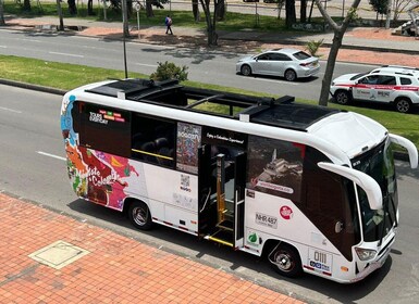 Naik Turun Bogotá - Bus kota yang indah