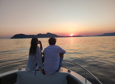 Dubrovnik: Sunset tour by speedboat