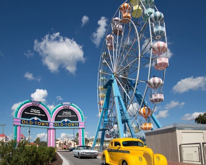Kissimmee: Old Town Ferris Wheel, Attractions, and Dinner