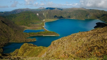 Private Shore Excursion: Jeep Tour to Lagoa do Fogo
