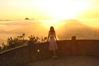 Rio de Janeiro: Dona Marta bei Sonnenaufgang und Christus Erlöser