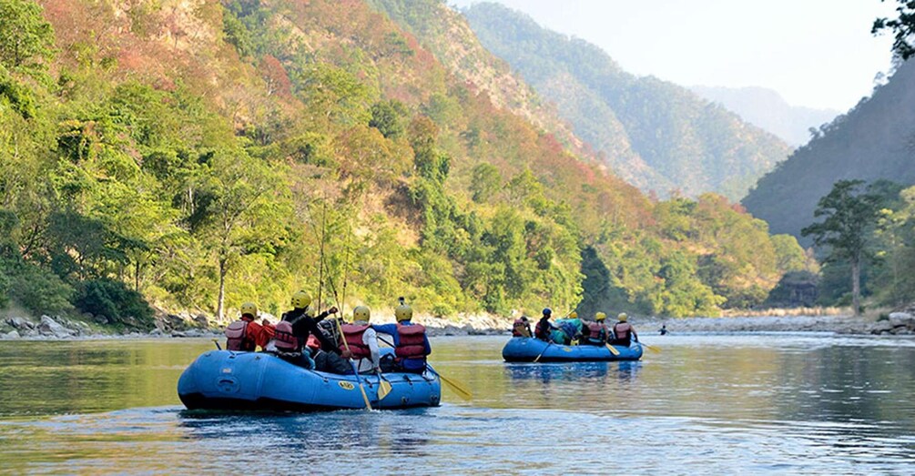 Picture 2 for Activity Comfortable Nepal Tour 2023; Kathmandu Pokhara Chitwan Tour