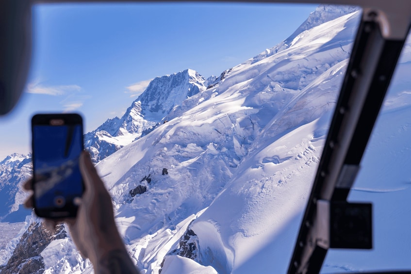 Picture 3 for Activity Franz Josef: Helicopter - Picnic Amongst the Peaks