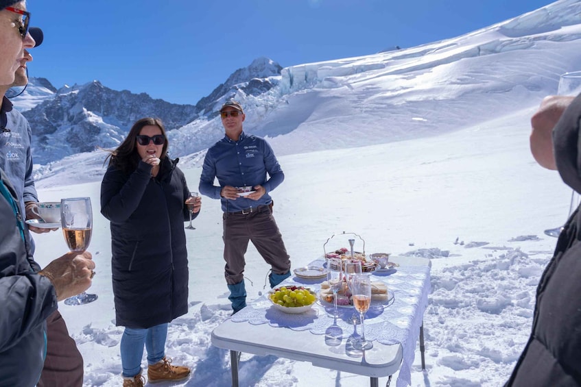 Picture 4 for Activity Franz Josef: Helicopter - Picnic Amongst the Peaks