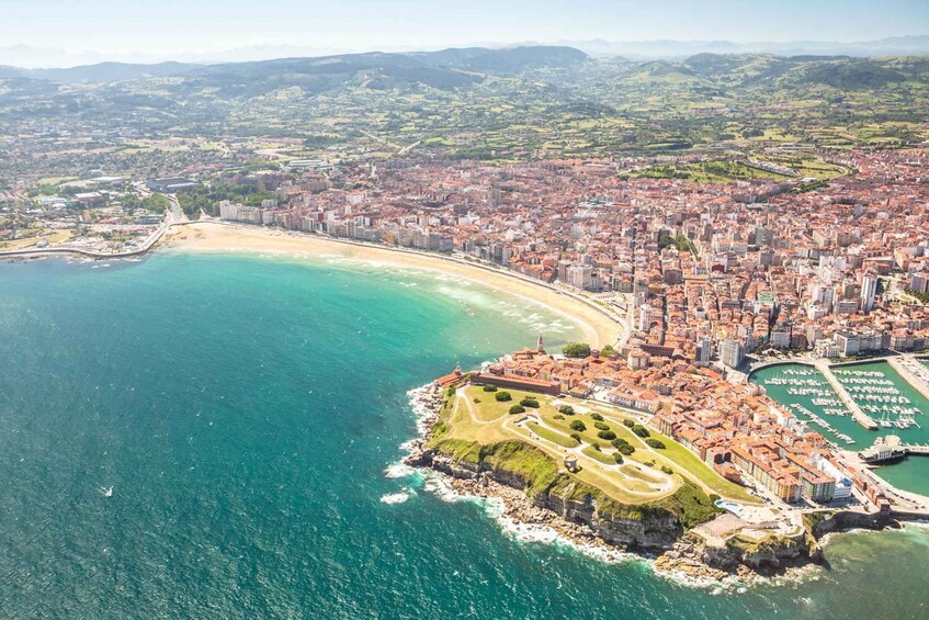 Picture 4 for Activity Gijón : Walking Tour of the Historic Center