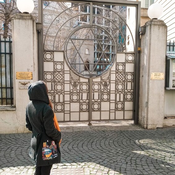 Picture 2 for Activity Belgrade: Jewish walking tour