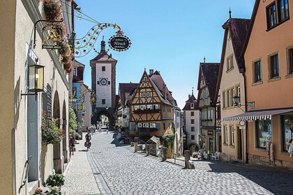 Frankfurt-Rothenburg Yksityinen kierros julkisilla kulkuneuvoilla