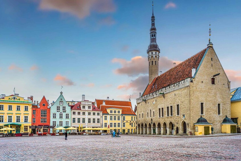 Two Countries in One Day: Day Trip from Riga to Tallinn