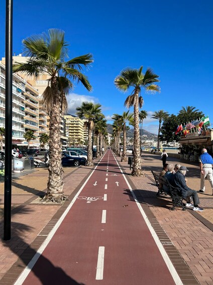 Picture 1 for Activity Fuengirola: City Highlights Guided Bike Tour