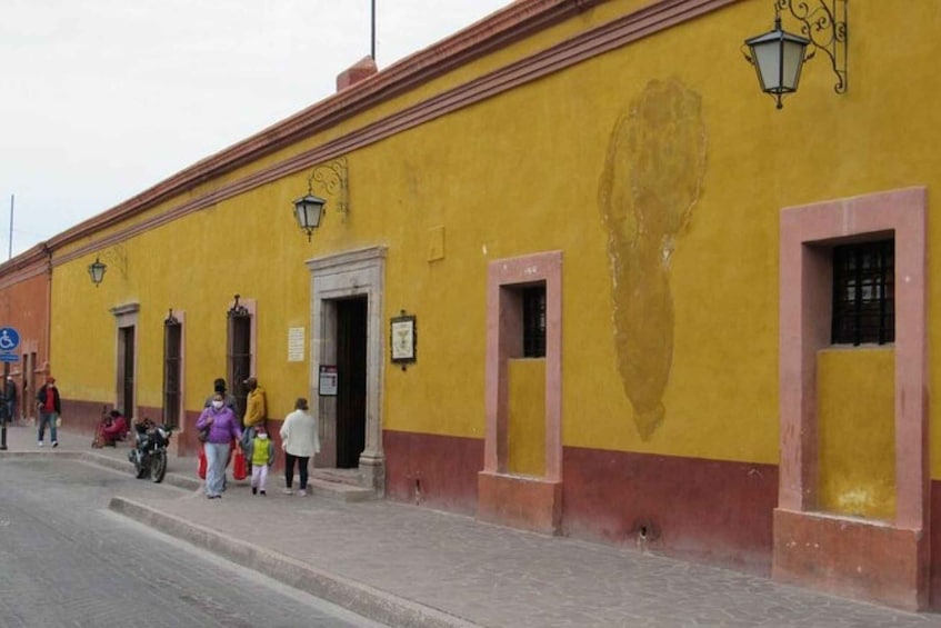 Picture 4 for Activity San Miguel de Allende: Dolores Hidalgo Private Tour