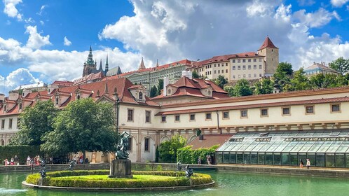 Prague: Prague Castle and Lobkowicz Palace Entry Tickets