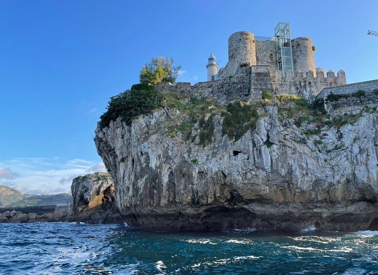 Picture 2 for Activity Castro-Urdiales: Private Boat Tour with Guide