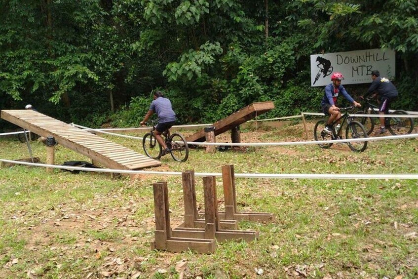 Picture 7 for Activity Downhill Mountain Biking in Kitulgala