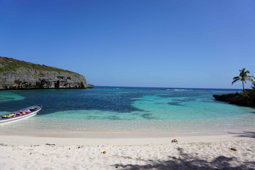 Picture 1 for Activity Samana: Fronton & Madame Beach tour Las Galeras