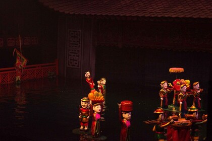 Hanoi: Street Food Walking Tour & Water Puppet Show