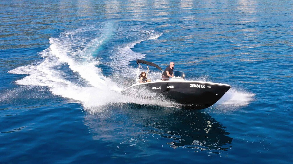 Picture 6 for Activity Private Boat Tour Island Cres