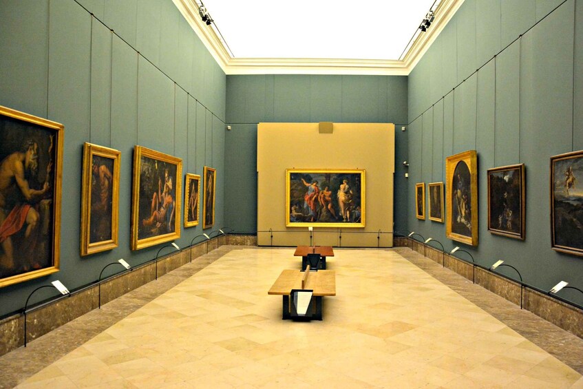 Picture 1 for Activity Naples: Capodimonte Museum small group tour