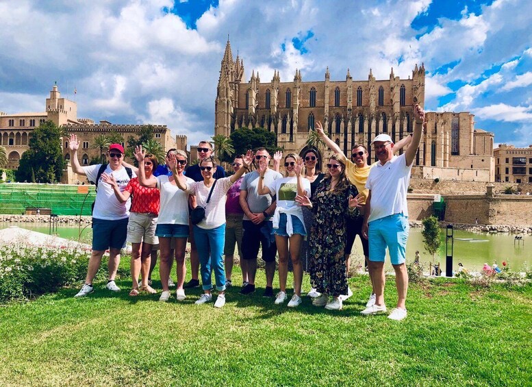 Picture 7 for Activity Palma de Mallorca: Guided Bicycle Tour with Tapas & a Drink