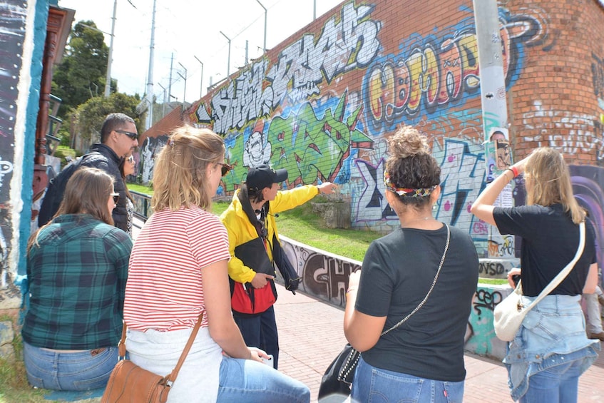 Picture 8 for Activity Bogotá: La Candelaria Graffiti & Urban Art Shared Tour