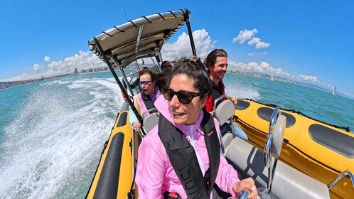 Barcelone : Vue de l'horizon en speed boat